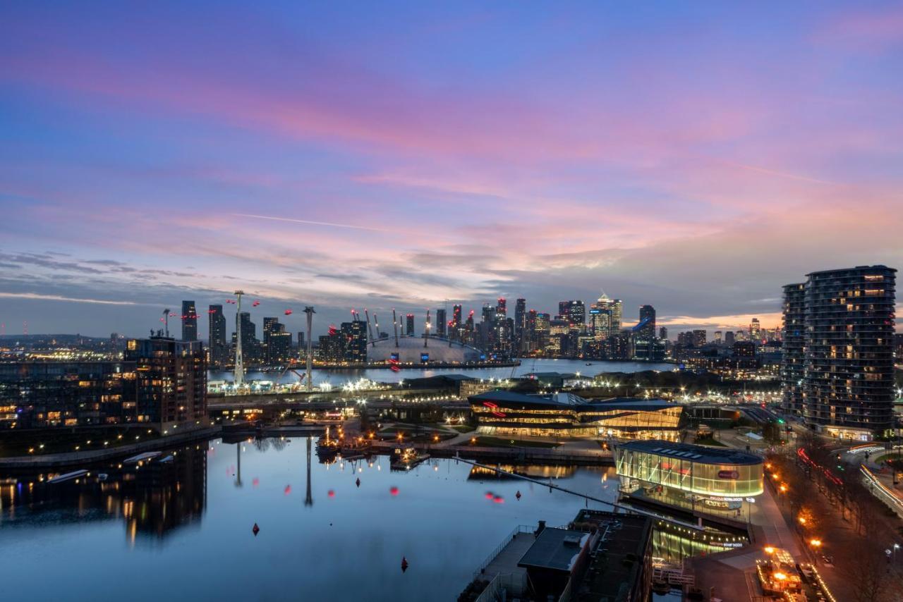Excel 3 Bedroom Apartment Near City Airport And O2 Arena London Bagian luar foto